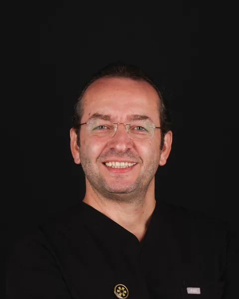 Dr. Muhannad Kazzaz — Specialist Orthodontist, Creative Arts Dubai