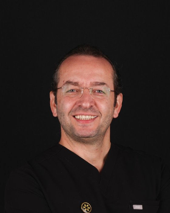 Dr. Muhannad Kazzaz — Specialist Orthodontist, Creative Arts Dubai